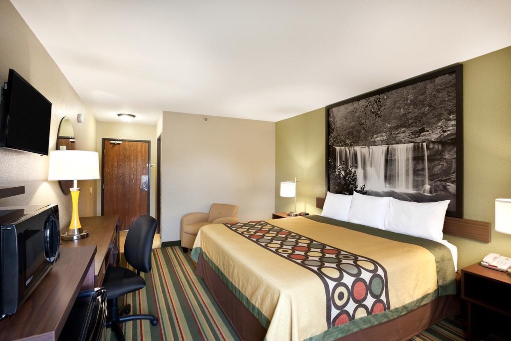 Super 8 By Wyndham
