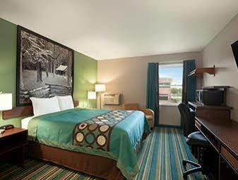 Super 8 By Wyndham Hotel Tuscola